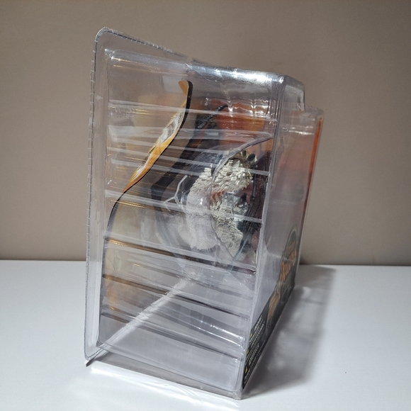 Spawn MCFARLANE'S DRAGONS FIRE CLAN DRAGON SERIES 1 In Box - Picture 5 of 9